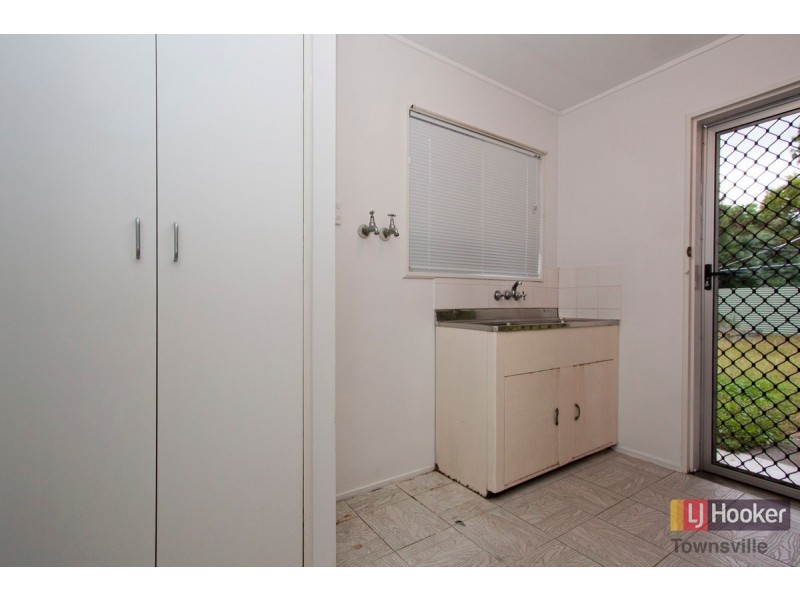 48 Fulham Road, Pimlico QLD 4812