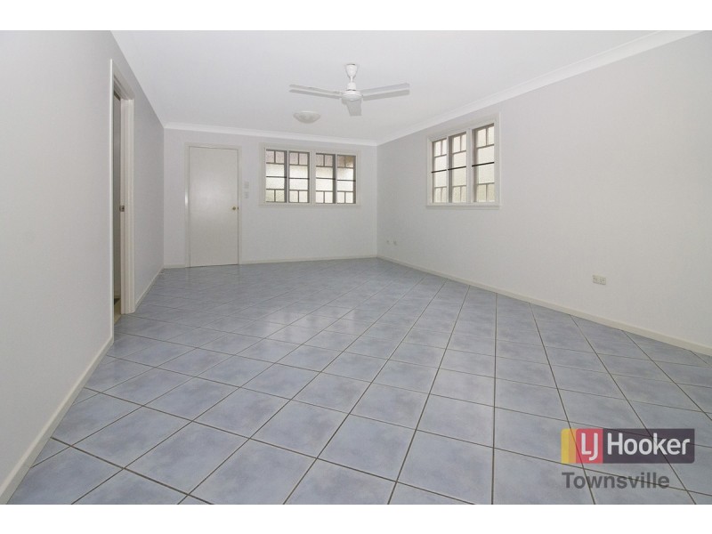 72 Todd Street, Railway Estate QLD 4810