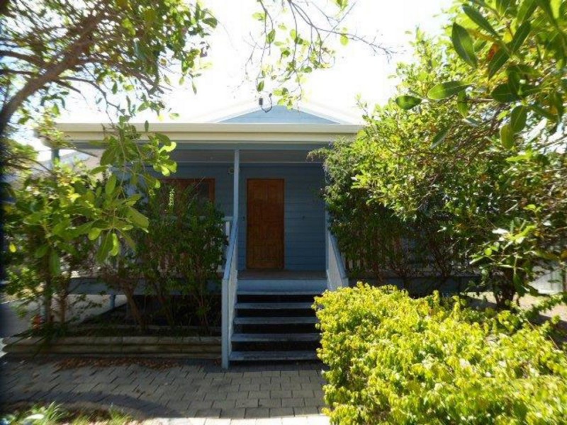 73a Thirteenth Avenue, Railway Estate QLD 4810