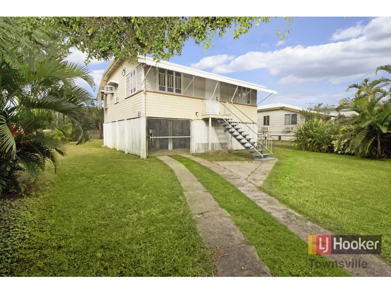 69 Eleventh Avenue, Railway Estate QLD 4810