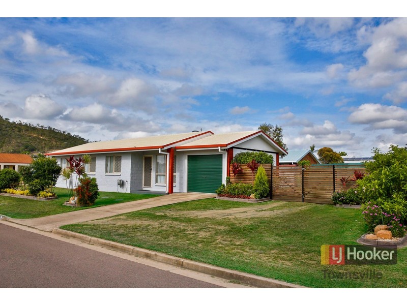 19 Doncaster Way, Mount Louisa QLD 4814