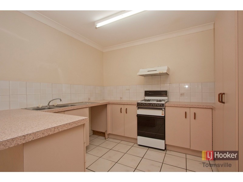 3/3 Campbell Street, Hermit Park QLD 4812