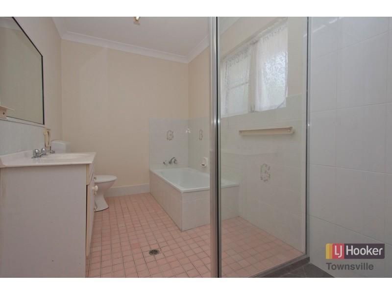 3/3 Campbell Street, Hermit Park QLD 4812