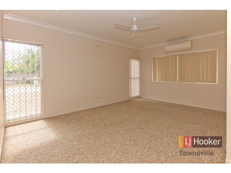 1 Koala Court, Kelso QLD 4815