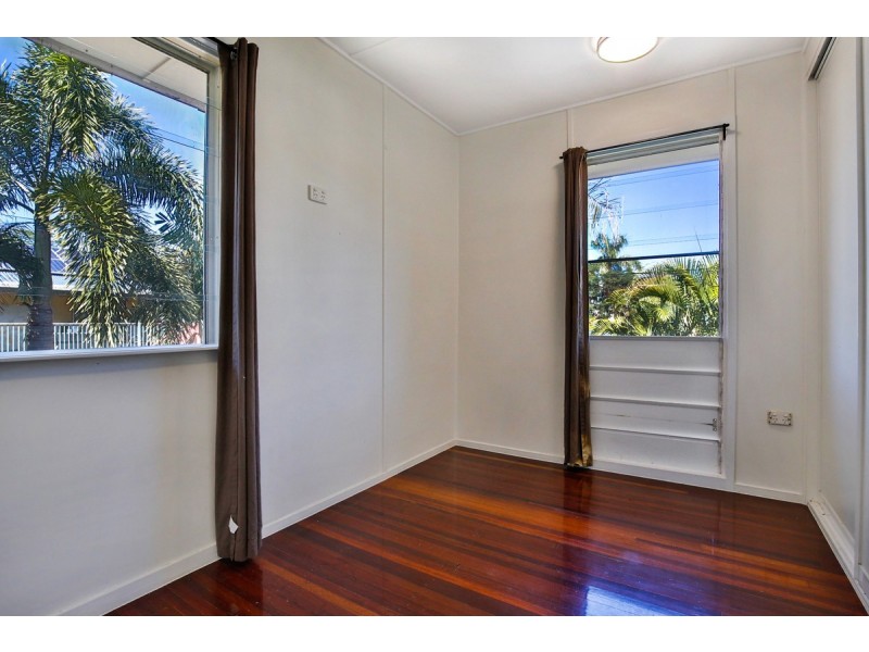 26 Riechelmann Street, Heatley QLD 4814