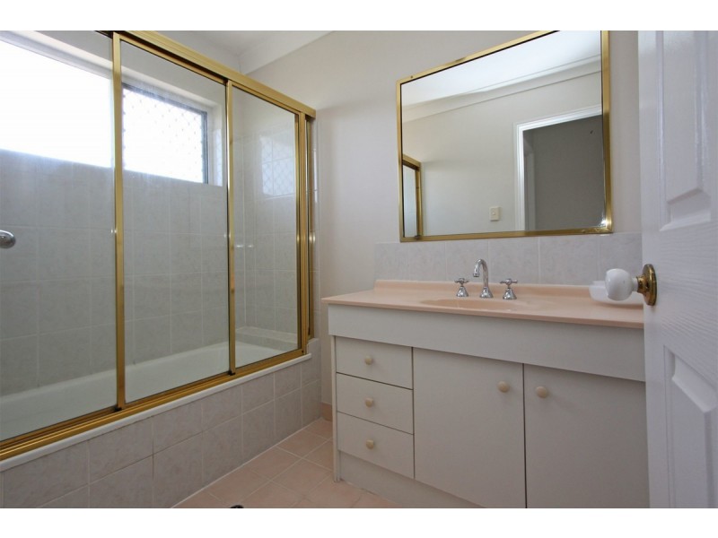 5/11 Second Avenue, Railway Estate QLD 4810