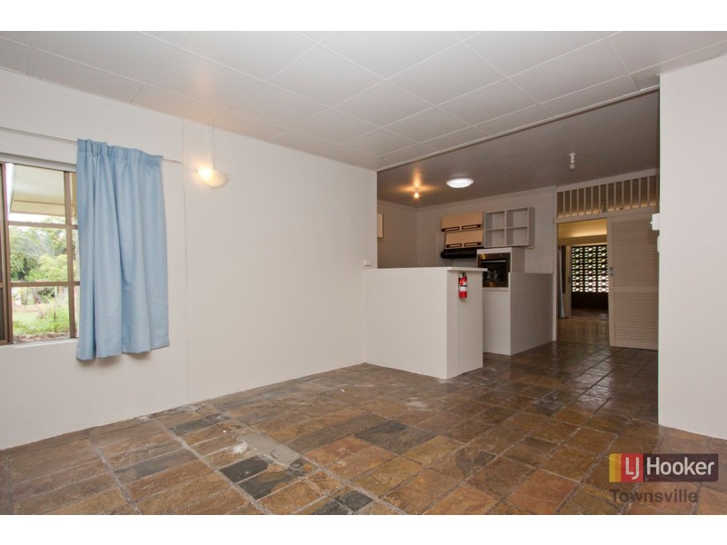 54 Wentworth Avenue, Mundingburra QLD 4812