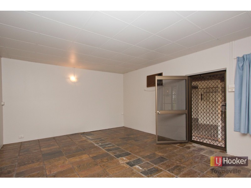 54 Wentworth Avenue, Mundingburra QLD 4812