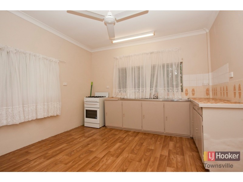 54 Wentworth Avenue, Mundingburra QLD 4812