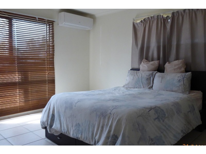 295 Kelso Drive, Kelso QLD 4815