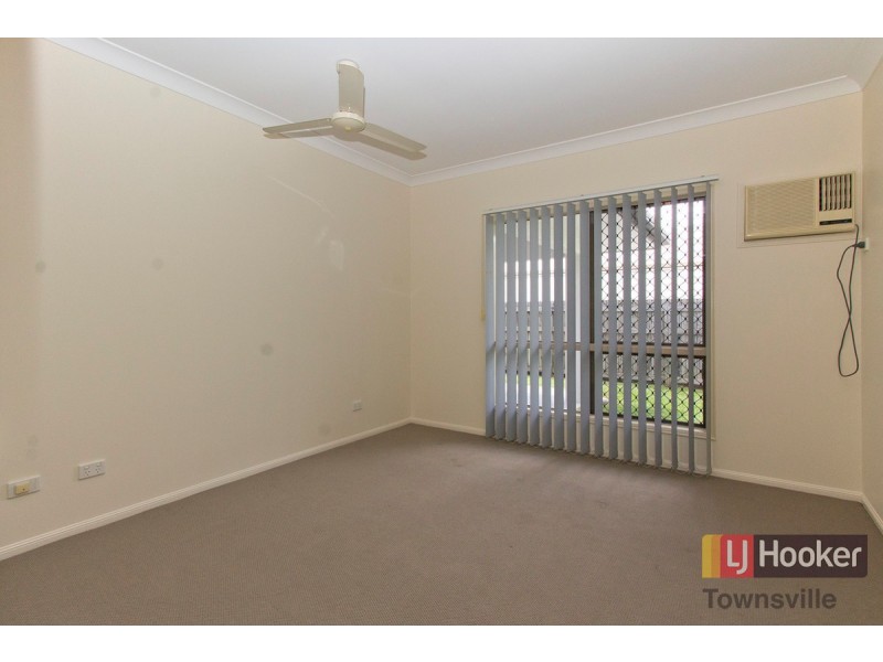 34 Young Circuit, Kirwan QLD 4817
