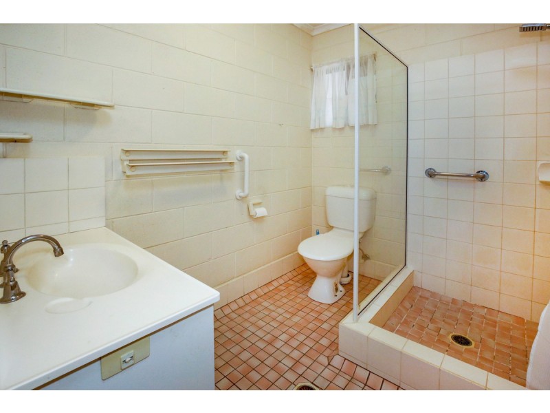 9/131 Ross River Road, Mundingburra QLD 4812