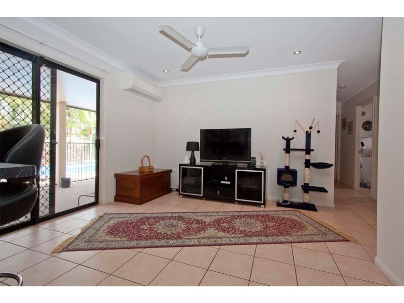 8 Waterford Grove, Idalia QLD 4811