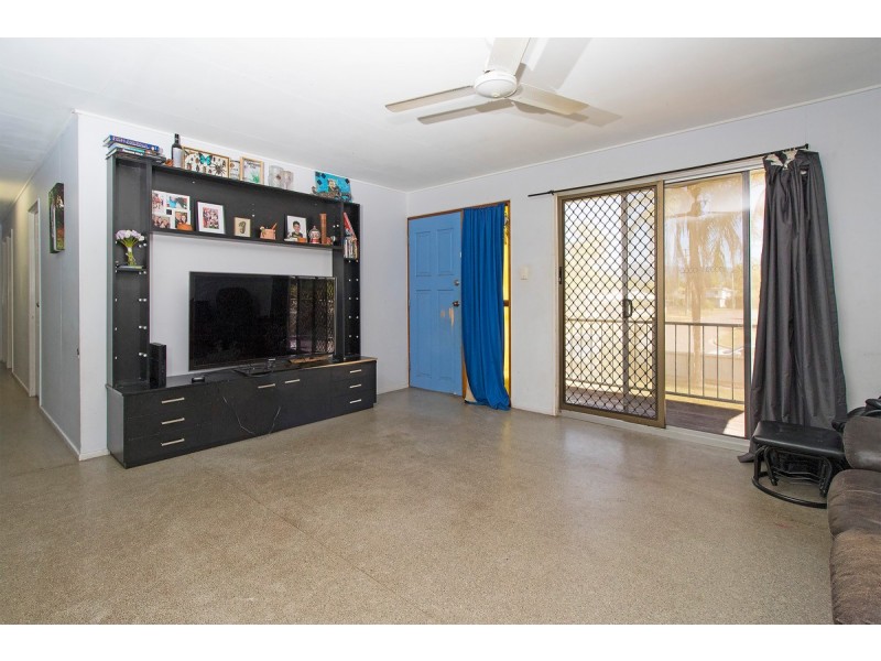 138 Miles Avenue, Kelso QLD 4815