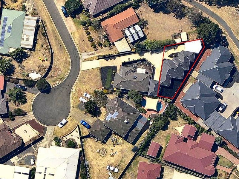 1/35 Toolern Street, Melton South VIC 3338