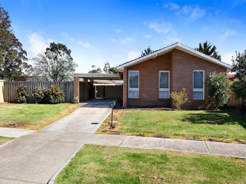 1 Gloucester Way, Melton West VIC 3337