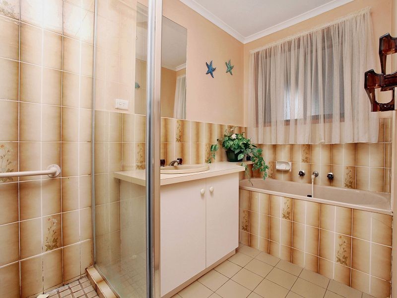 5/11 Henry Street, Melton VIC 3337