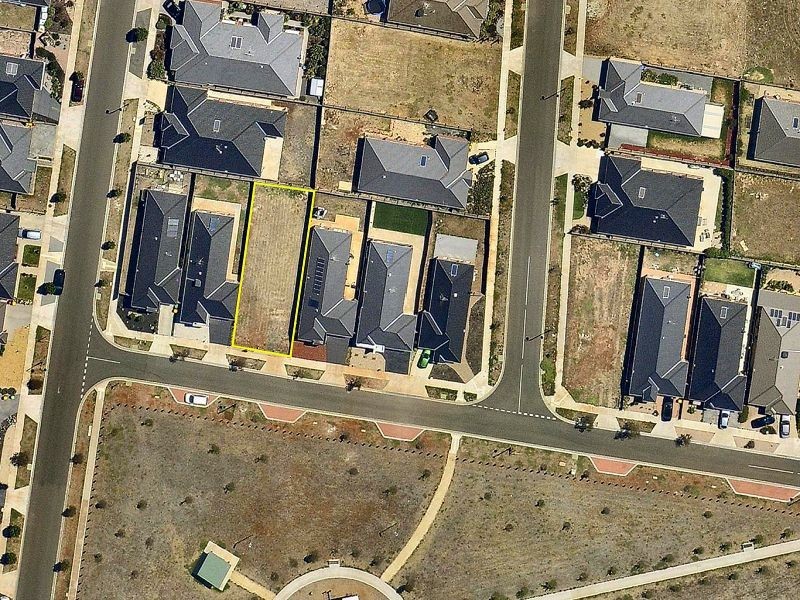 5 Dreelburn Terrace, Melton South VIC 3338