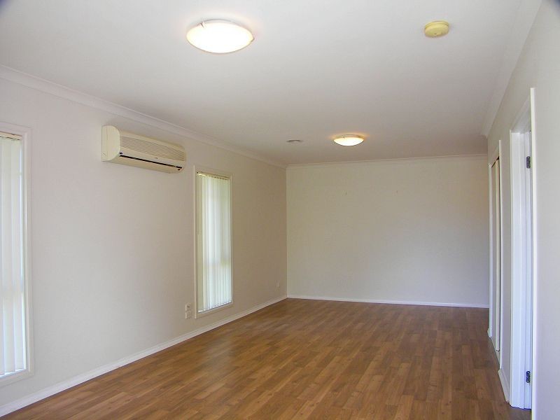 162 Whitlam Court, Melton South VIC 3338