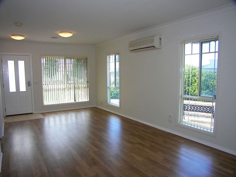 162 Whitlam Court, Melton South VIC 3338