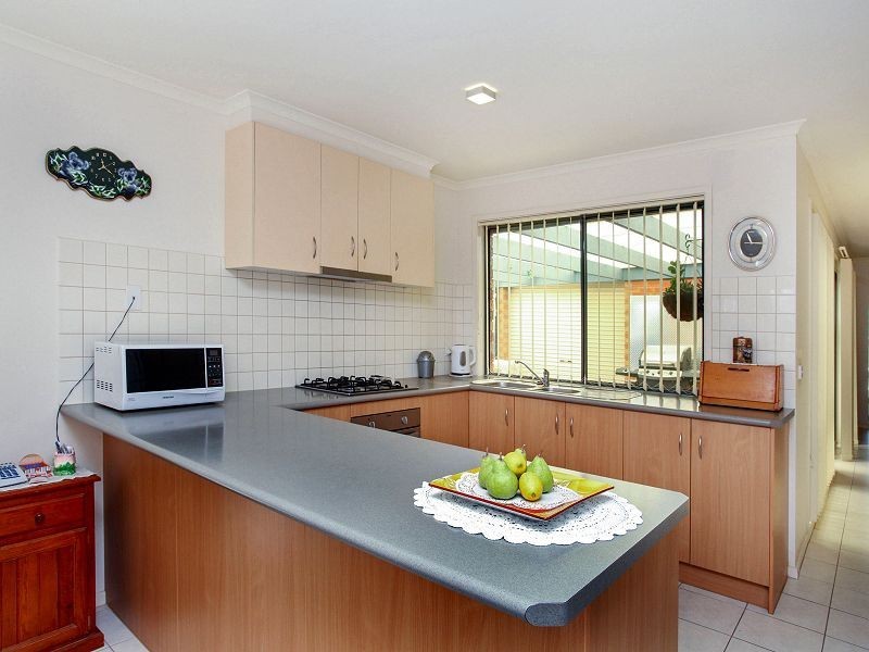 30 Fairhaven Boulevard, Melton West VIC 3337