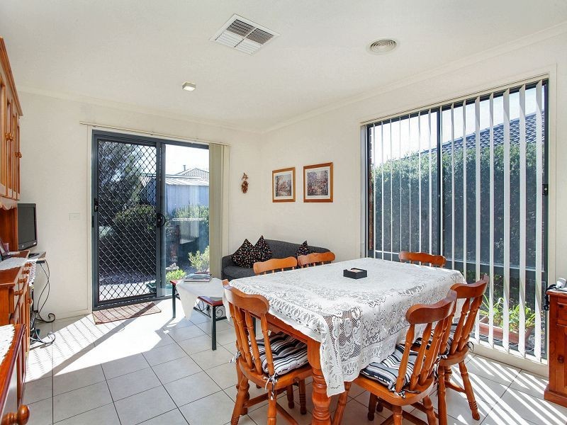 30 Fairhaven Boulevard, Melton West VIC 3337