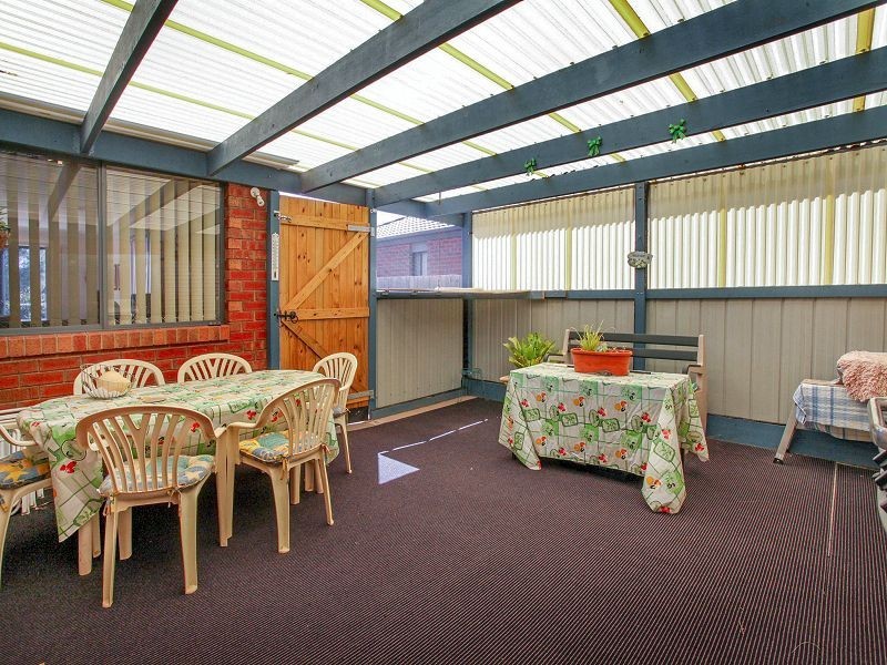 30 Fairhaven Boulevard, Melton West VIC 3337