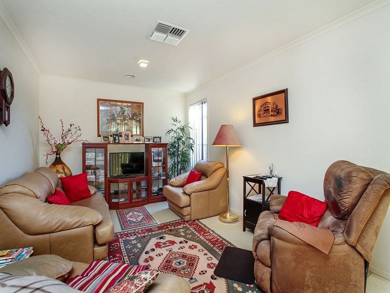 30 Fairhaven Boulevard, Melton West VIC 3337