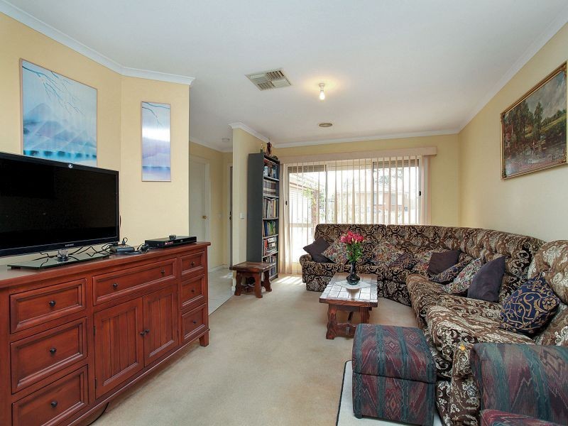 7 Oldershaw Road, Melton VIC 3337