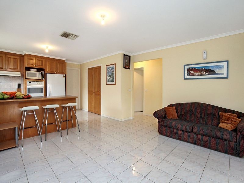 7 Oldershaw Road, Melton VIC 3337