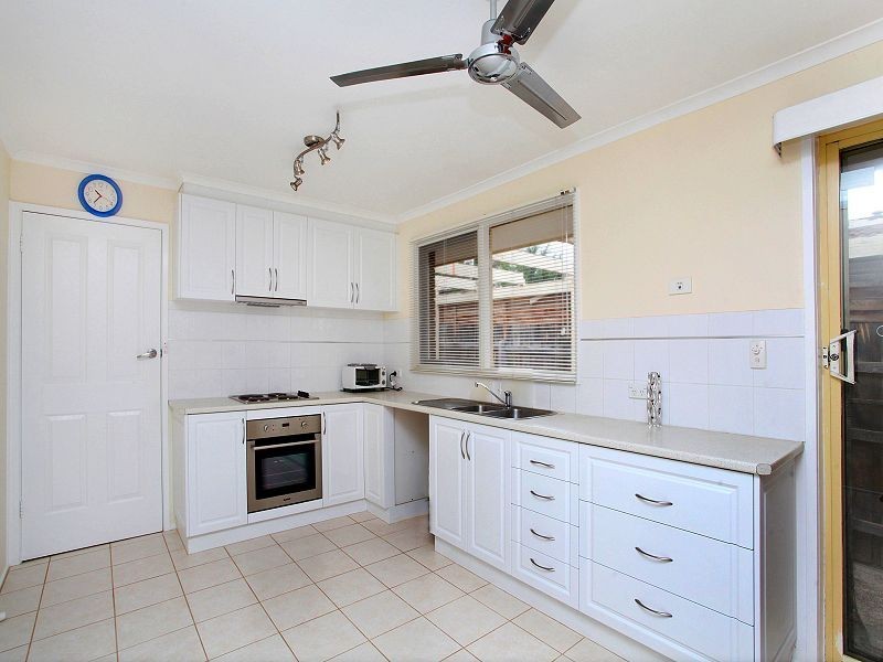 20 Quail Crescent, Melton VIC 3337