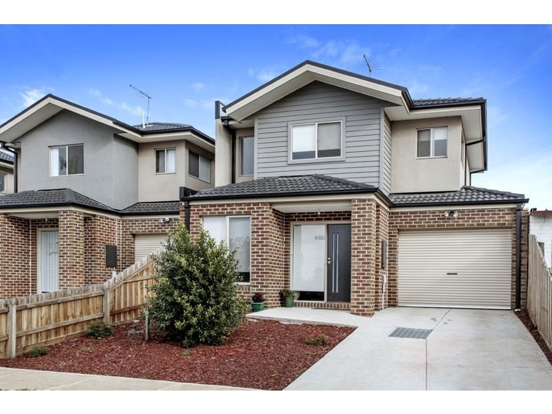 3/241 Coburns Road, Melton West VIC 3337