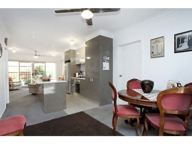 3/241 Coburns Road, Melton West VIC 3337