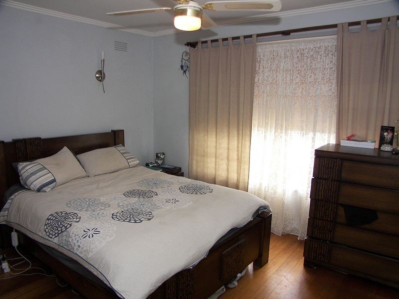 10 Hudson Place, Melton VIC 3337