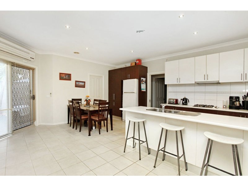 7 Greenhills Drive, Kurunjang VIC 3337