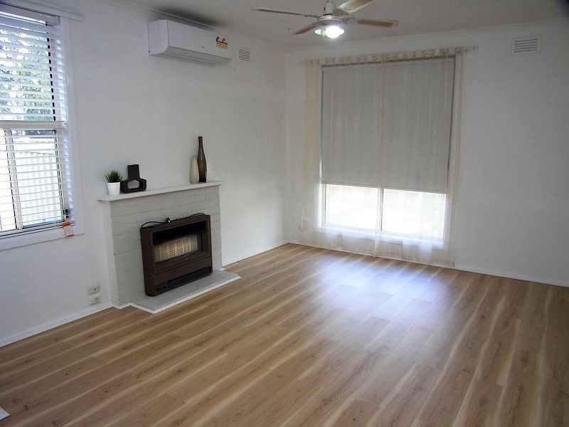 415 Gillies Street North, Wendouree VIC 3355