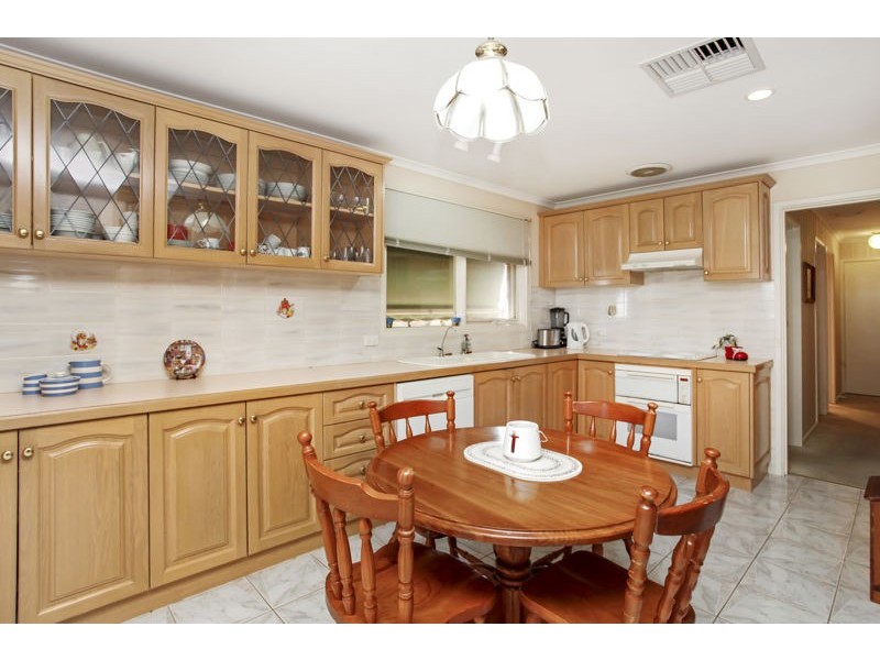 26 Plover Street, Melton VIC 3337