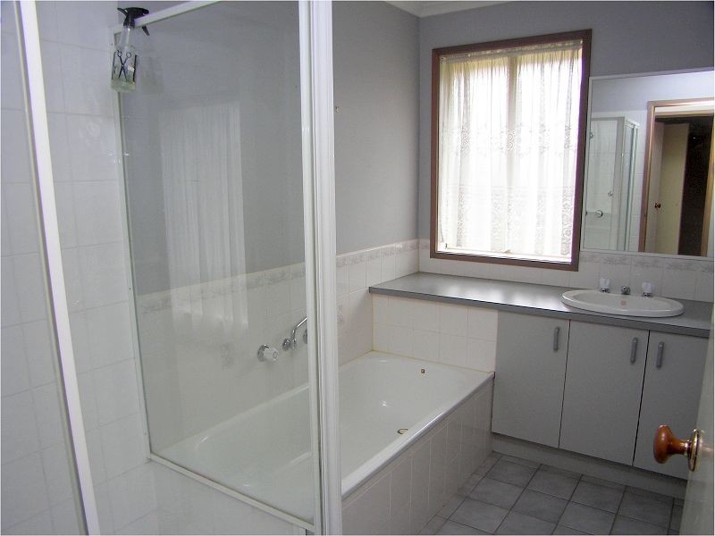 11 Marlo Square, Wyndham Vale VIC 3024