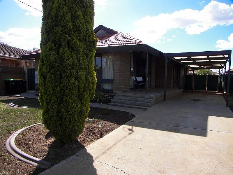 84 Richard Road, Melton South VIC 3338