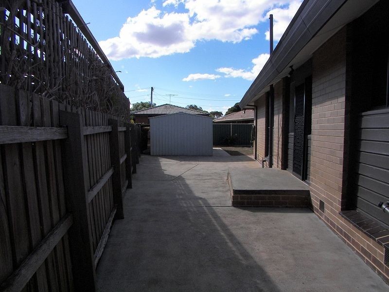 84 Richard Road, Melton South VIC 3338