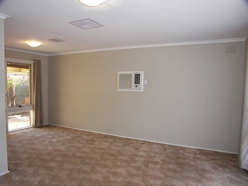 40 Carina Drive, Melton VIC 3337