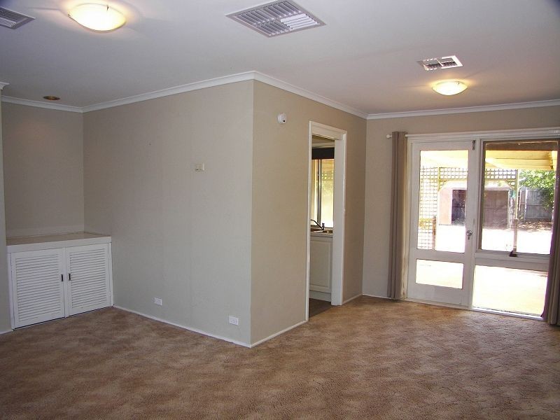 40 Carina Drive, Melton VIC 3337