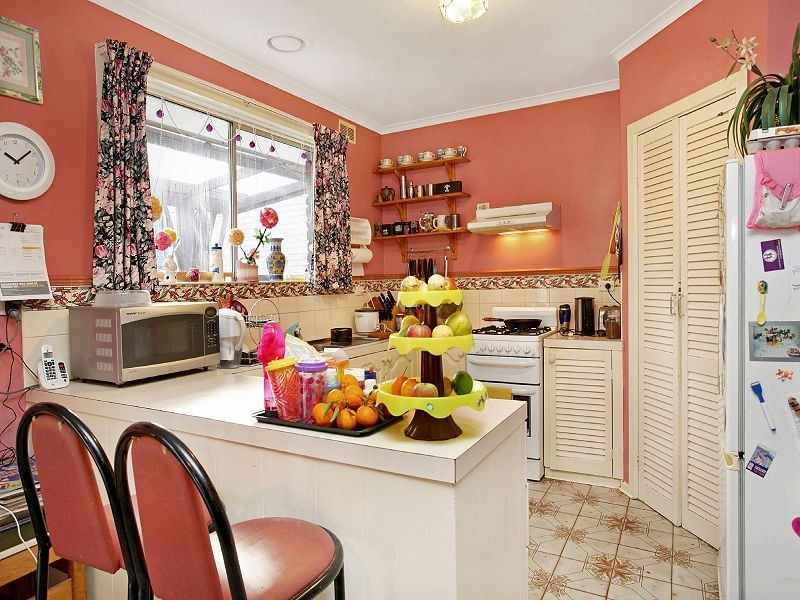 9 Carina Drive, Melton VIC 3337