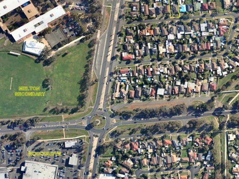 9 Carina Drive, Melton VIC 3337