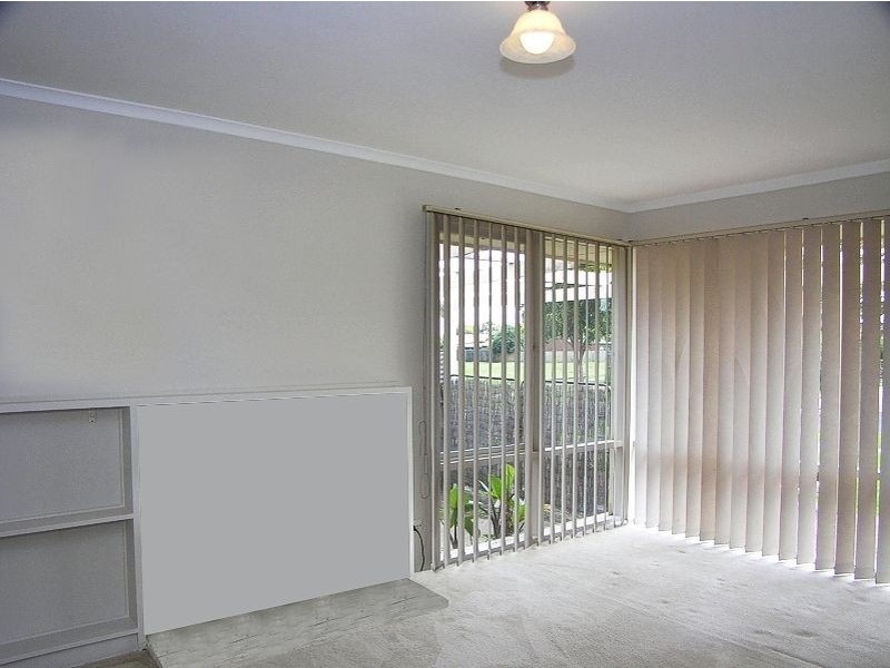 18 Dominic Parade, Melton VIC 3337