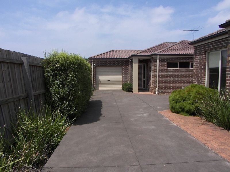 3/55 McBurnie Drive, Kurunjang VIC 3337