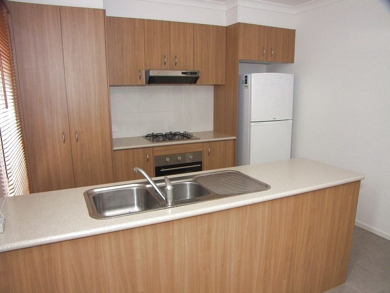 3/55 McBurnie Drive, Kurunjang VIC 3337