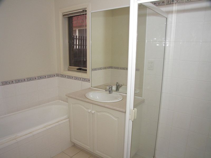 13 Willunga Way, Bundoora VIC 3083