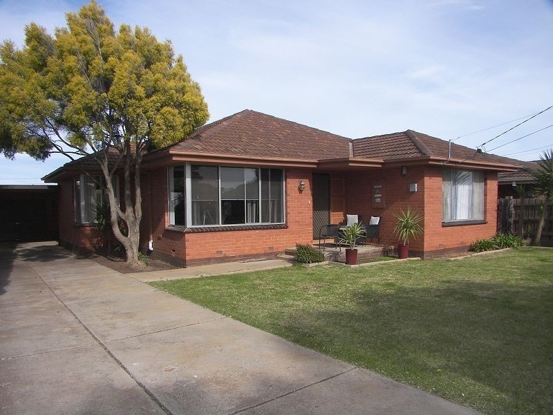 171 Centenary Avenue, Melton VIC 3337