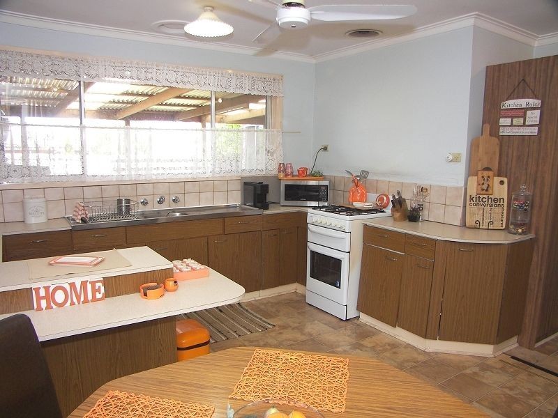 171 Centenary Avenue, Melton VIC 3337